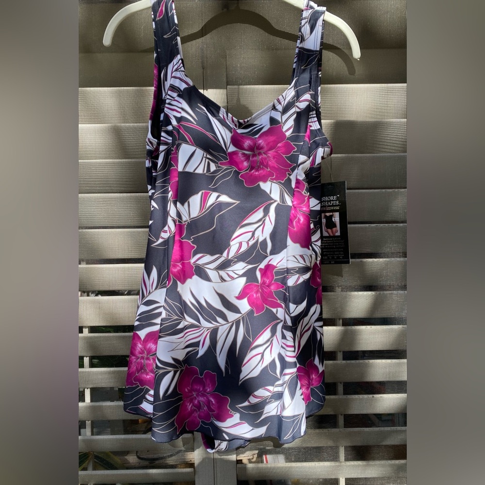 NWT Shore Shapes Swimwear Size 12